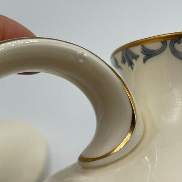 Royal Doulton Josephine H5235 Vintage English Fine Bone China Cream Floral 5 Cup - Picture 6 of 11